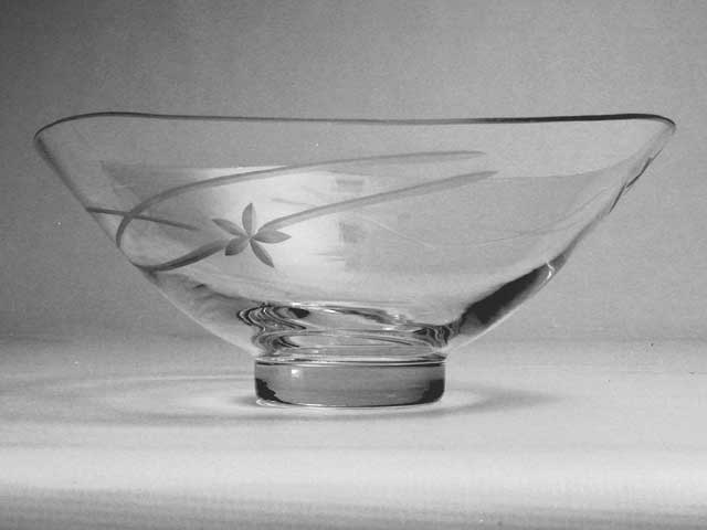 Hallmark Etched Glass Bowl - Click Image to Close