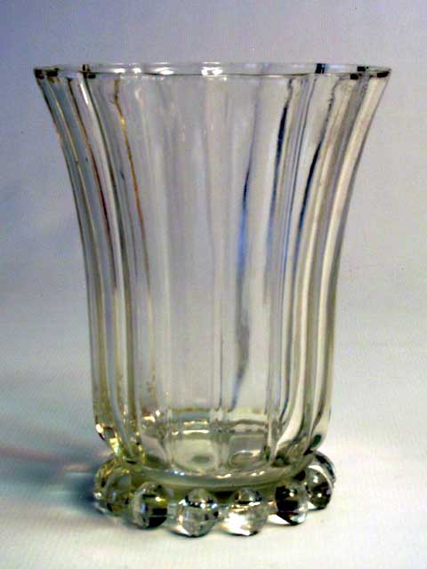 Ribbed Glass Vase - Click Image to Close