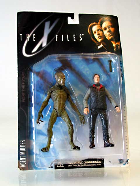 X-Files Agent Fox Mulder Action Figure