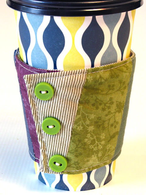 Coffee Cozy - Green Buttons