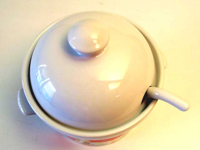 Cambell's Kids Soup Tureen - Click Image to Close