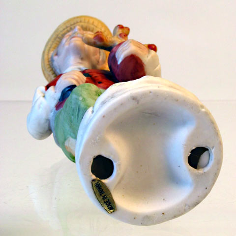 The Gardener Porcelain Figurine - Click Image to Close