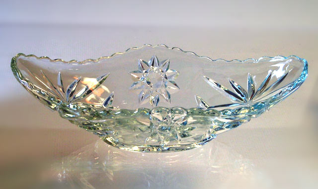 Serving Dish Pair - Cut Glass Motif - Click Image to Close