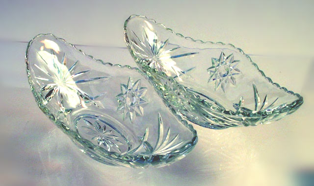 Serving Dish Pair - Cut Glass Motif - Click Image to Close