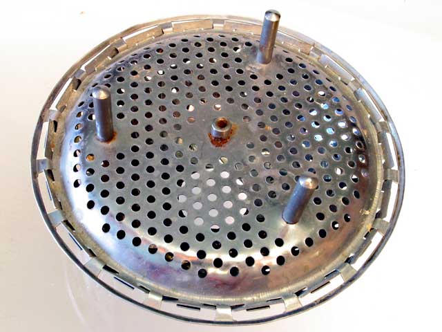 Folding Mesh Stainless Steamer/Strainer - Click Image to Close