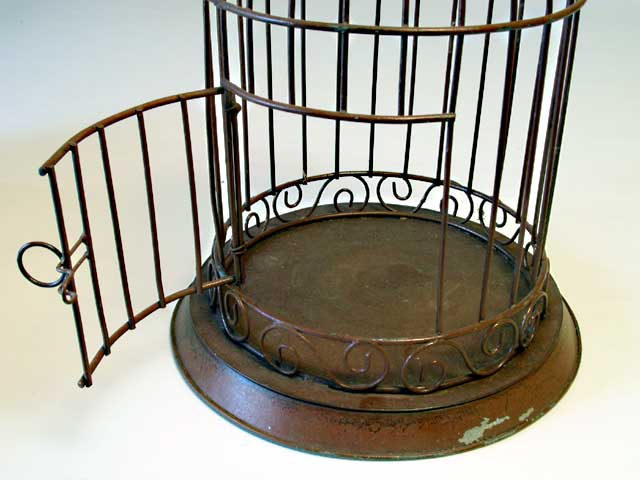Metal Bird Cage - Click Image to Close